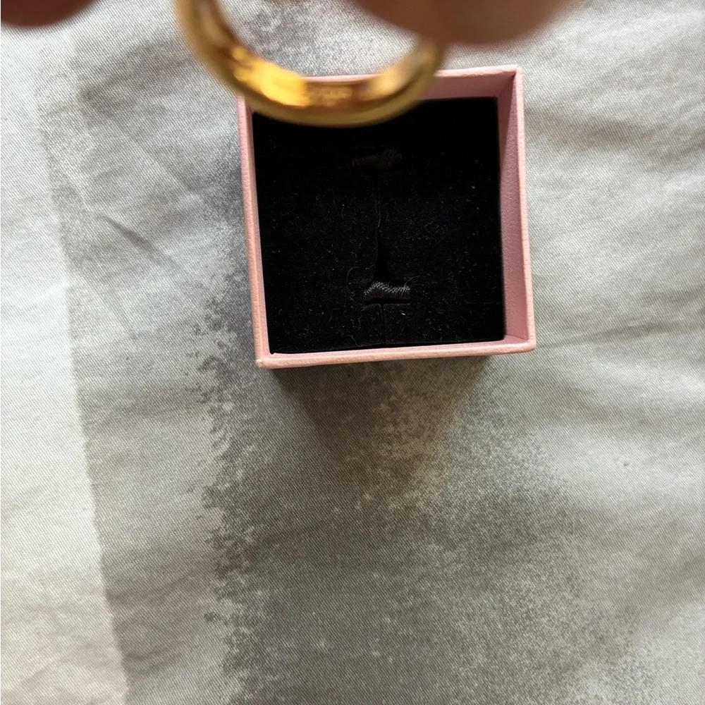 Kurt Geiger Pink and Gold Ring, size small 5-5.5 - Picture 13 of 13